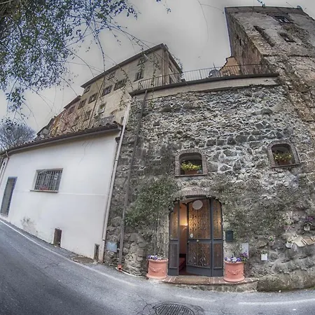 Il Rosciolo Sulla Francigena Apartmán *